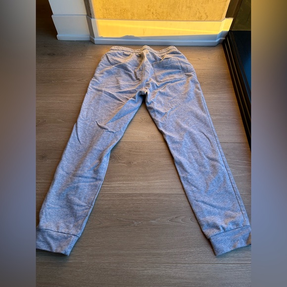 FREE w/Purchase 🩷 Light Gray Basic Drawstring Sweatpants with Pockets - Picture 3 of 3